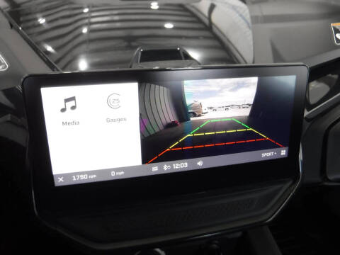 2024 Can-Am Maverick R