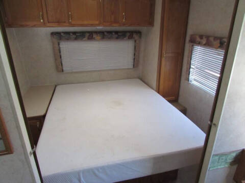 2004 GULF STREA CONQUEST 3
