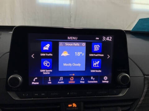 2022 Nissan Altima 2.5 SL