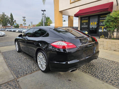 2011 Porsche Panamera