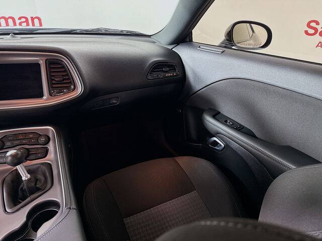 2022 Dodge Challenger