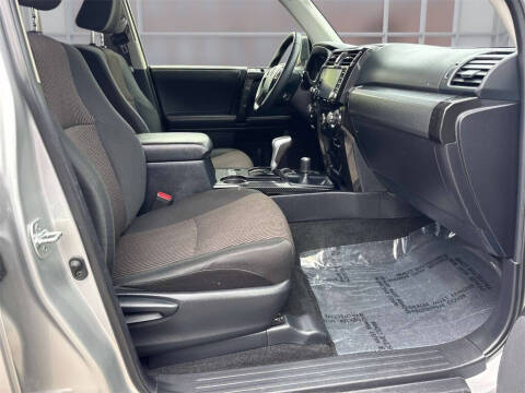 2023 Toyota 4Runner TRD Off-Road