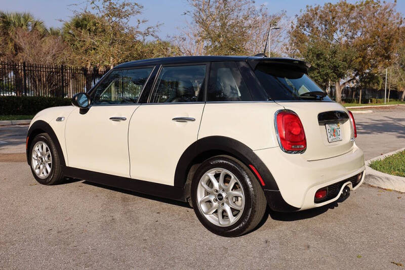 2015 MINI Hardtop 4 Door Cooper S