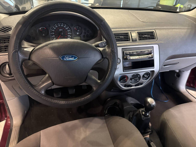 2007 Ford Focus ZX3 SES