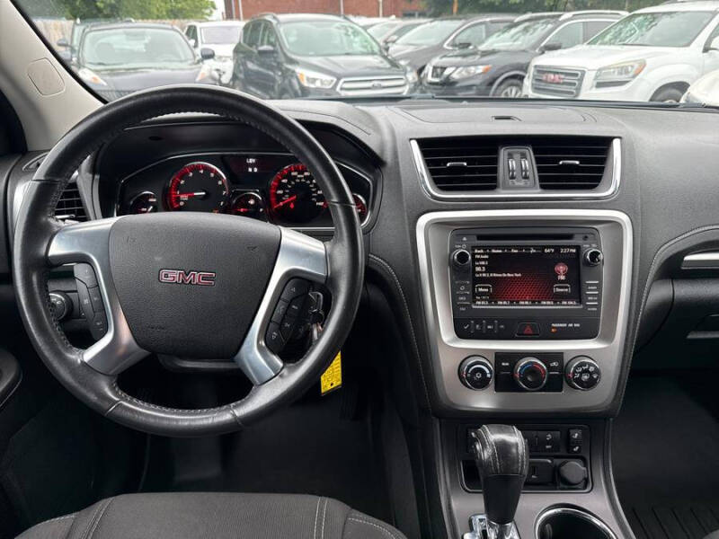 2016 GMC Acadia SLE-2