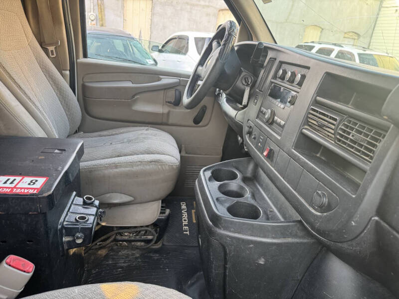 2011 Chevrolet Express 2500