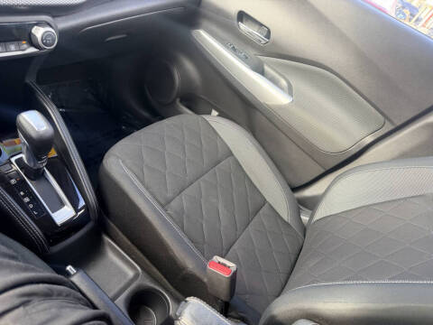 2020 Nissan Kicks SV