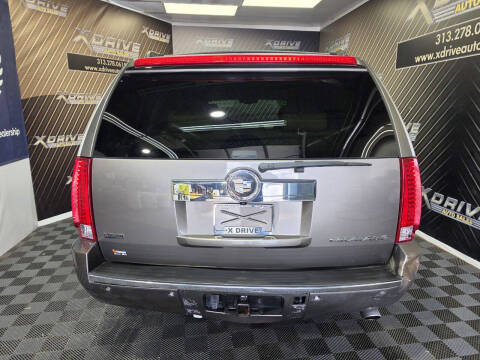 2012 Cadillac Escalade Luxury