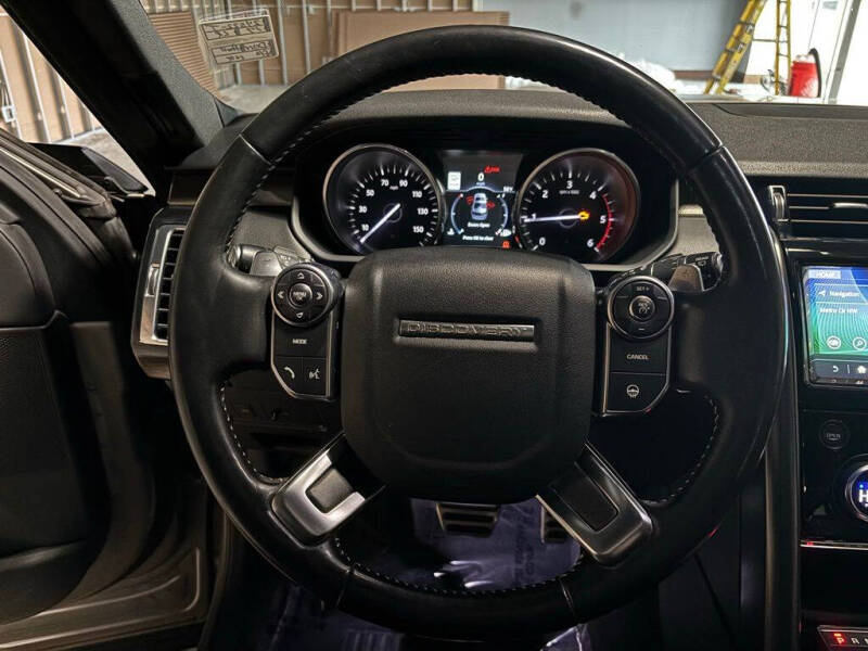 2017 Land Rover Discovery HSE Luxury Td6