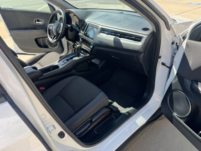 2022 Honda HR-V EX
