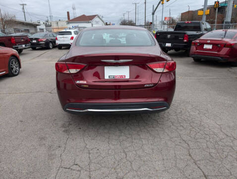 2016 Chrysler 200 Limited