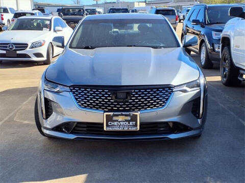 2023 Cadillac CT4 Premium Luxury