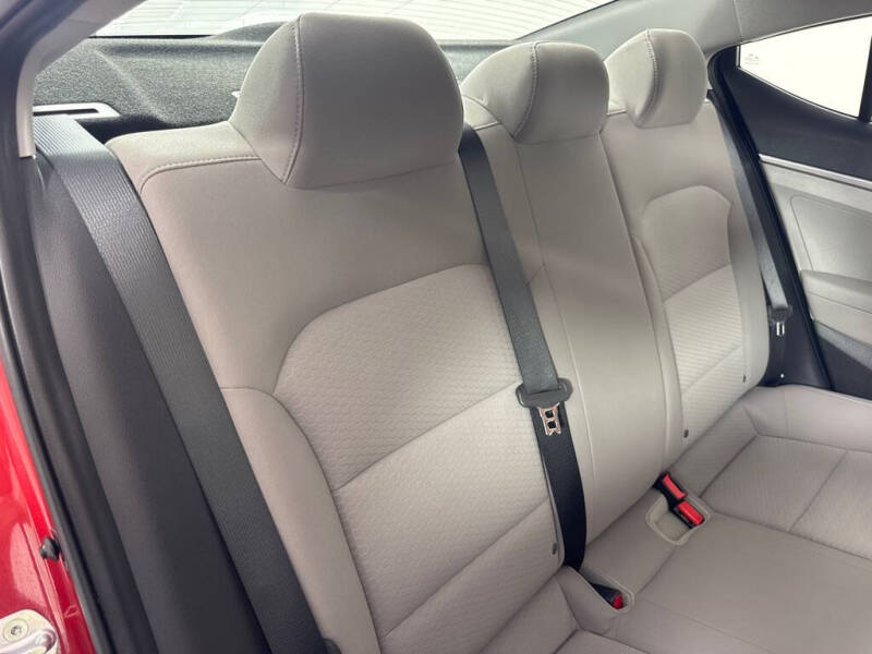 2019 Hyundai Elantra