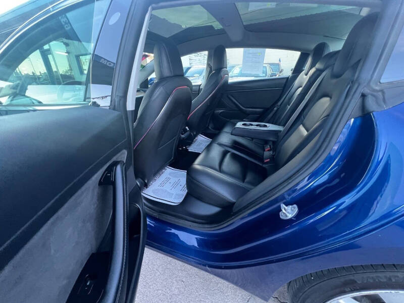 2020 Tesla Model 3 Long Range