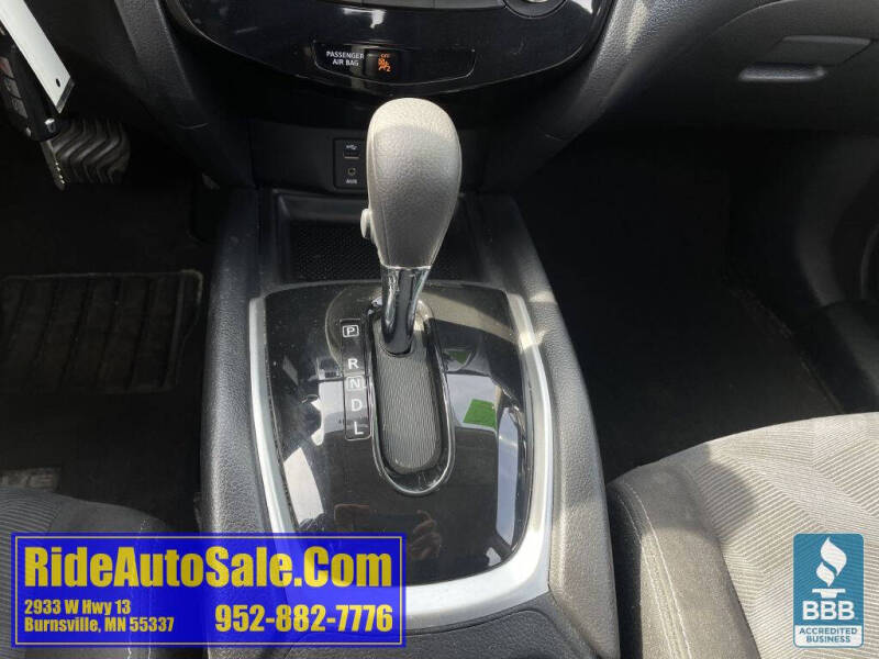 2015 Nissan Rogue