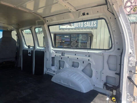 2014 Ford E-Series E-150