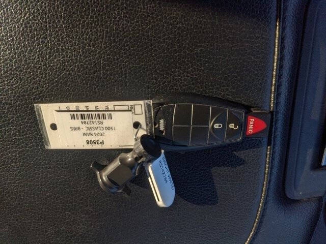 2024 RAM 1500 Classic SLT