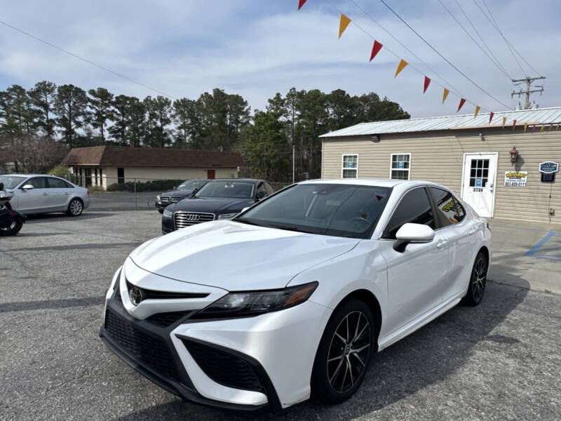 2022 Toyota Camry SE