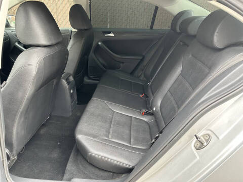 2011 Volkswagen Jetta SE