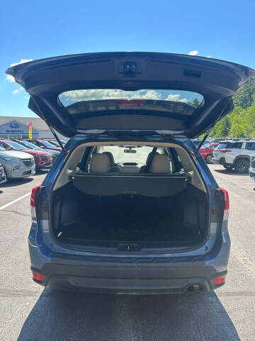 2024 Subaru Forester Premium
