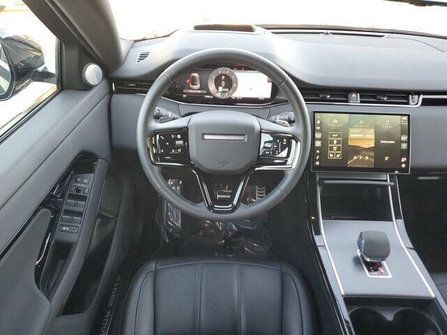 2024 Land Rover Range Rover Evoque P250 Dynamic SE