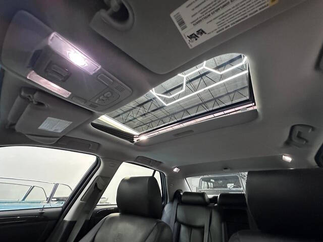 2011 Cadillac DTS Luxury Collection