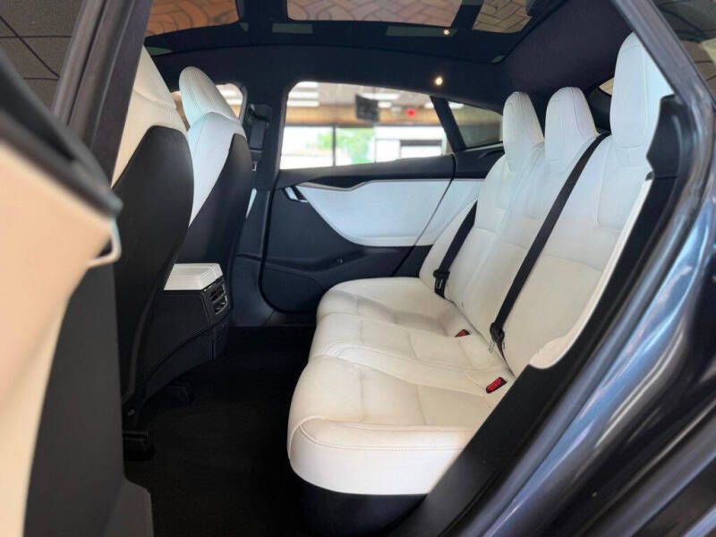 2020 Tesla Model S Long Range Plus