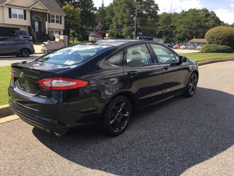 2013 Ford Fusion SE