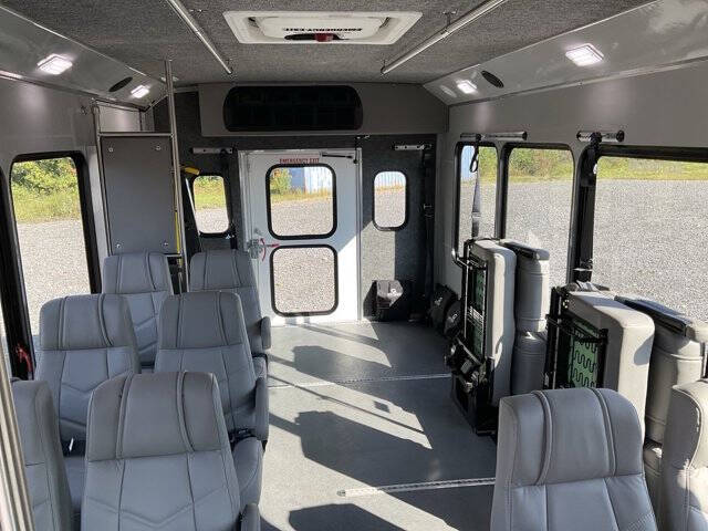 2022 Chevrolet Express 4500