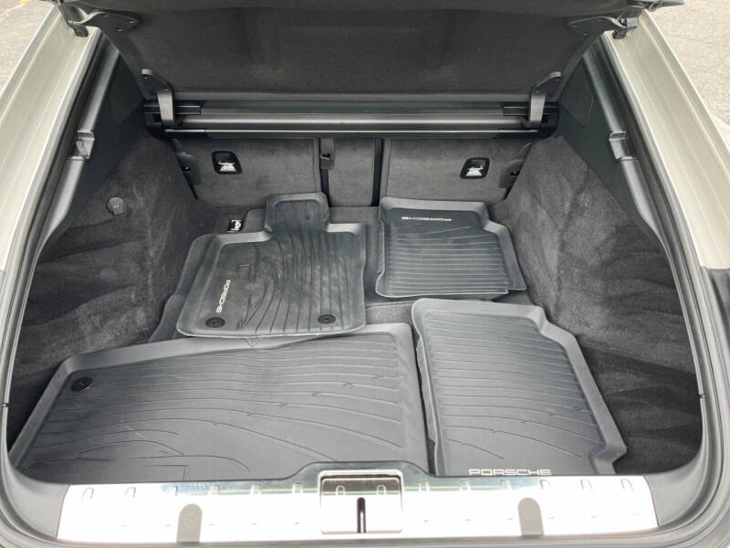 2018 Porsche Panamera Turbo