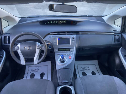 2014 Toyota Prius Three