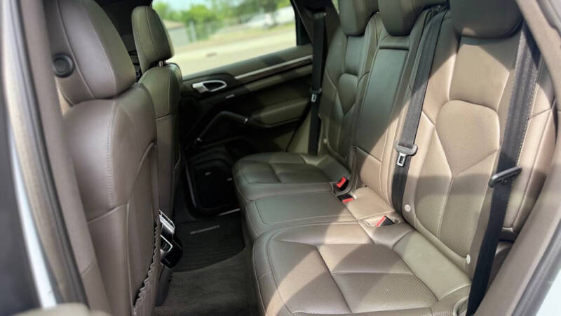 2017 Porsche Cayenne S