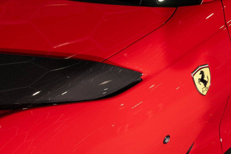 2022 Ferrari 812 Competizione