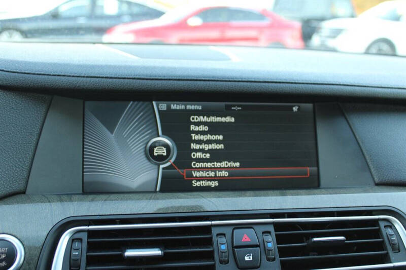 2012 BMW 7 Series 750Li