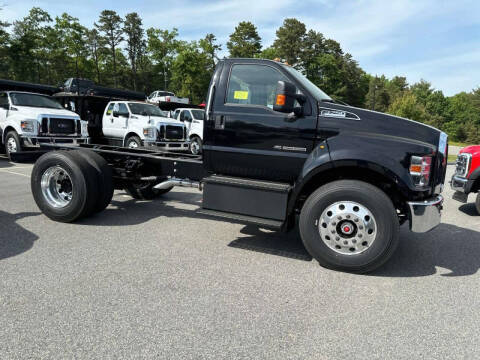 2025 Ford F-750 Super Duty