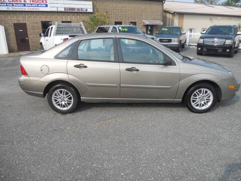 2005 Ford Focus ZX4 SE