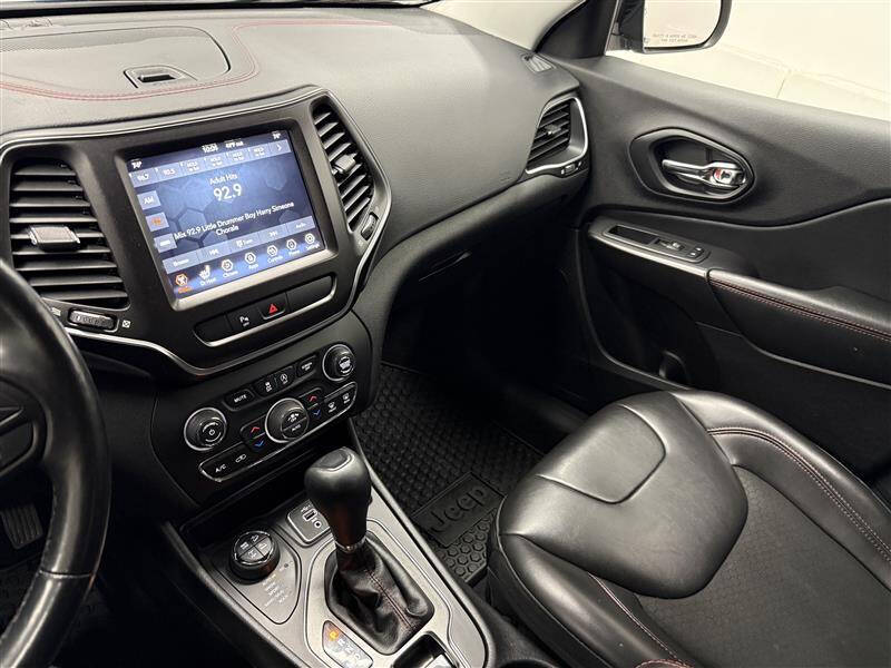 2020 Jeep Cherokee Trailhawk