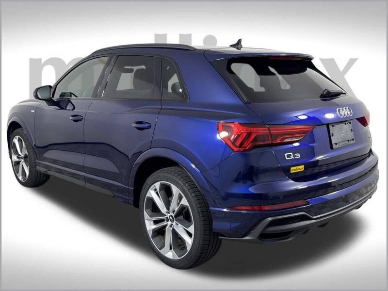 2022 Audi Q3 quattro S line Prem Plus 45 TFSI
