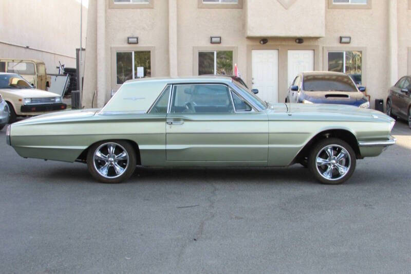 1966 Ford Thunderbird