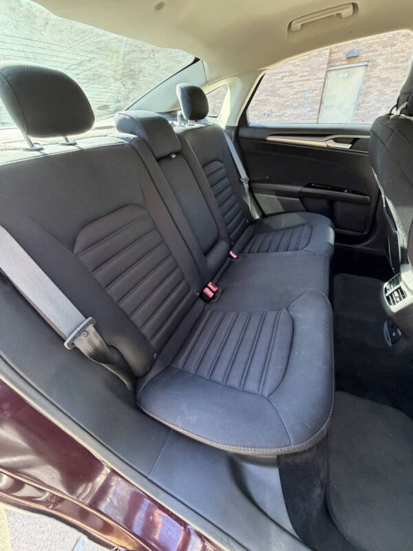 2013 Ford Fusion Hybrid SE