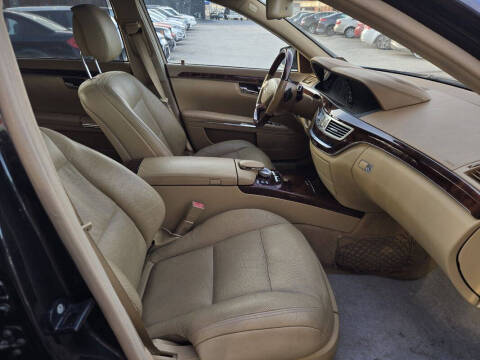 2013 Mercedes-Benz S-Class S 550 4MATIC