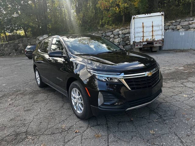 2022 Chevrolet Equinox for sale at Bowman Auto Center in Clarkston, MI