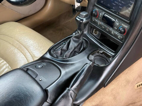 2004 Chevrolet Corvette