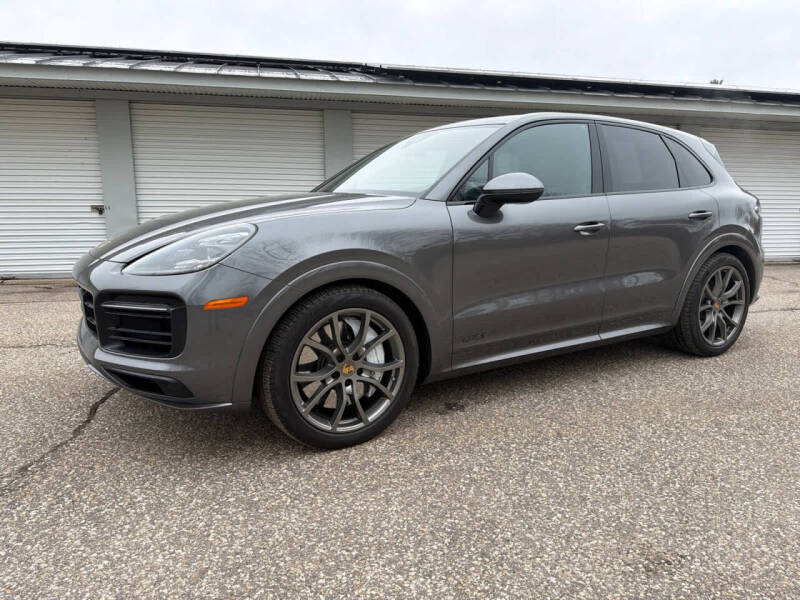 2021 Porsche Cayenne GTS