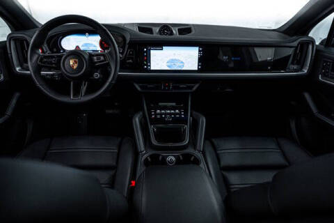 2025 Porsche Cayenne E-Hybrid Coupe