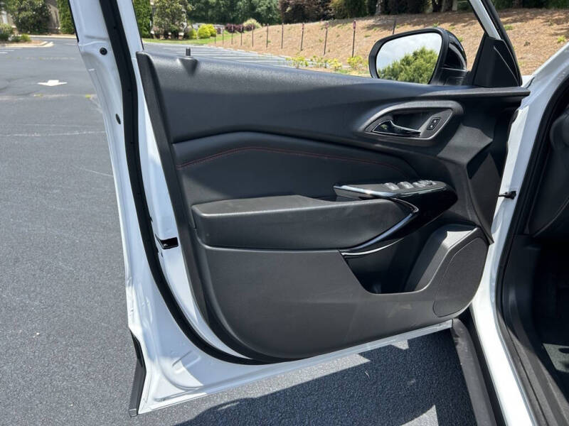 2025 Chevrolet Trax RS