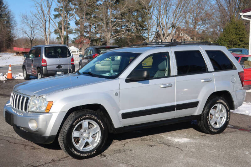 2006 Jeep Grand Cherokee for sale at GEG Automotive in Gilbertsville PA