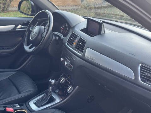 2015 Audi Q3 2.0T quattro Premium Plus