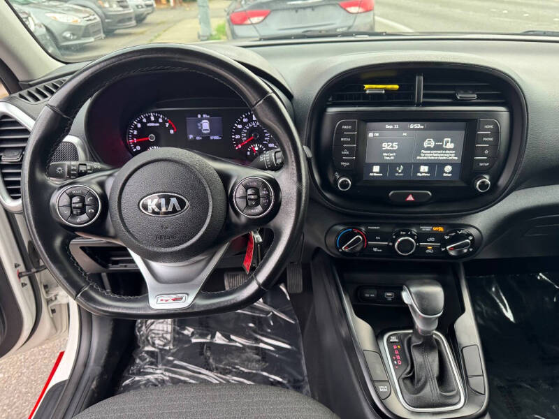 2020 Kia Soul GT-Line