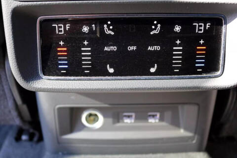 2020 Audi Q8 quattro Premium Plus 55 TFSI